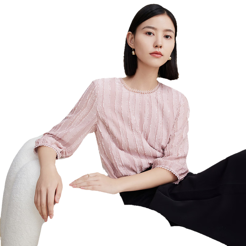 ݵƷѩ＾Լɫ߷Ů ɫ L