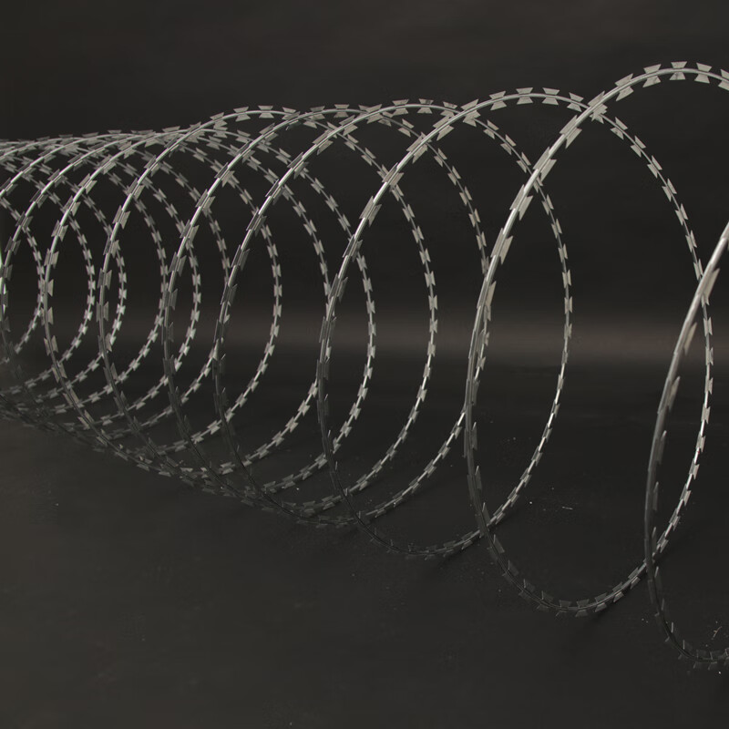 xmsj刀片刺绳刀刺网防盗铁蒺藜网围墙头防盗刺防爬刺丝滚笼带刺铁丝网