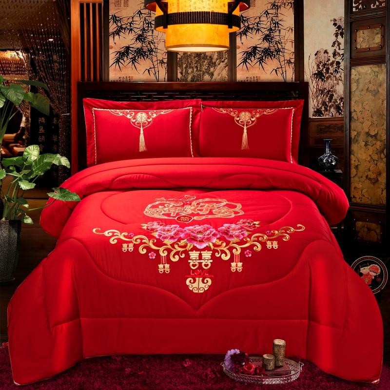 诹劬被子 结婚喜被陪嫁婚庆被芯大红色刺绣婚礼嫁妆棉太空被双人四