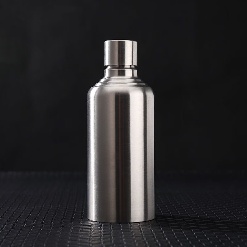 拓进德国进口品质随身酒壶304不锈钢酒瓶子户外便携家用装酒1一斤小酒