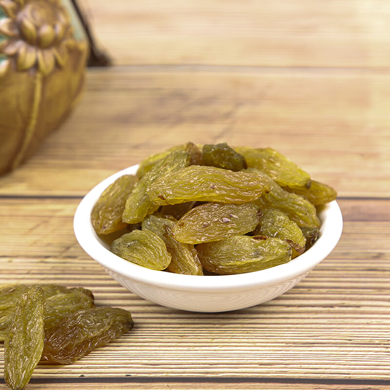 上黄绿宝石四色六色双色精品葡萄干休闲果干零食 大颗粒北京王葡萄干