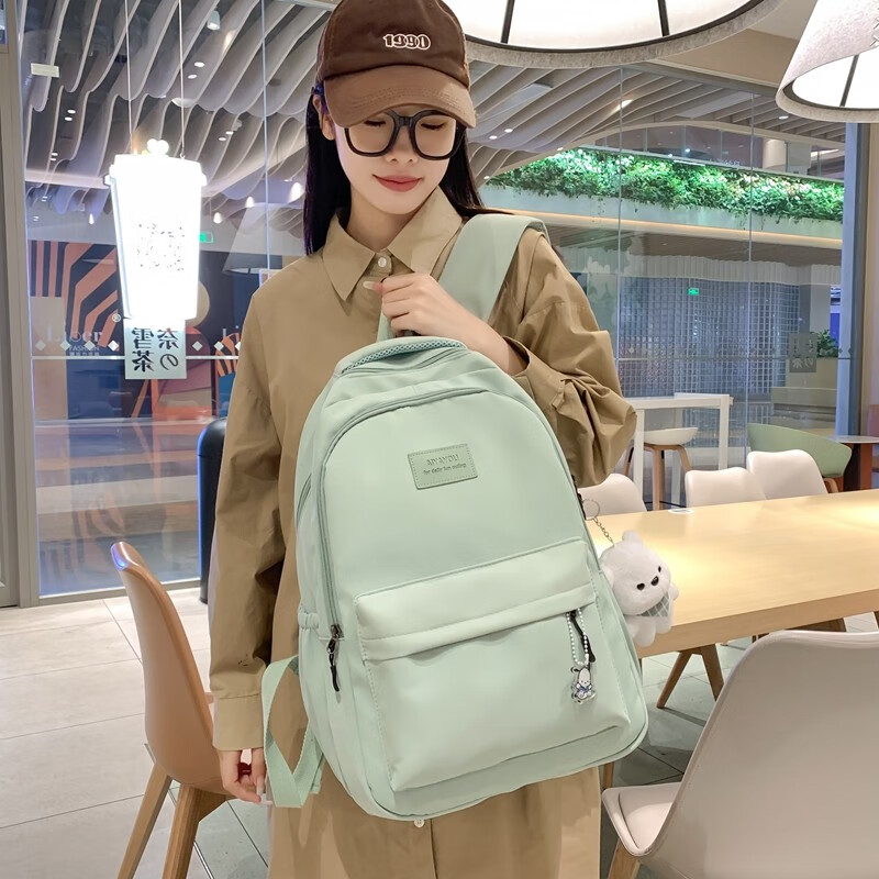 辰叙双肩包女2024新款背包大容量韩版简约纯色女生初中学生高中书包 黑色【小熊挂件】