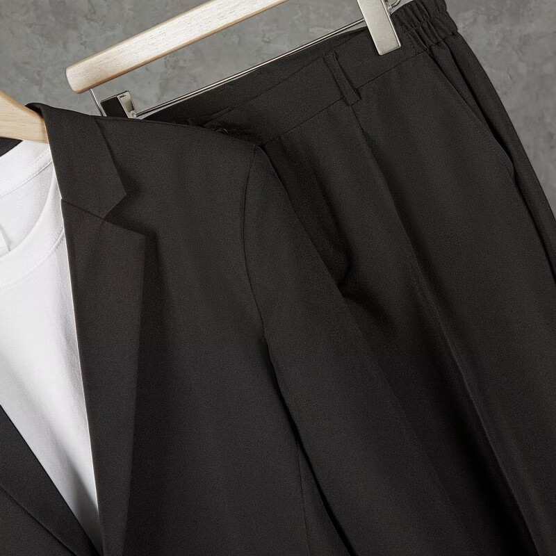 佐文森(zuowensen)2024春秋季新款男轻熟风微阔垂感外套休闲西服 黑色