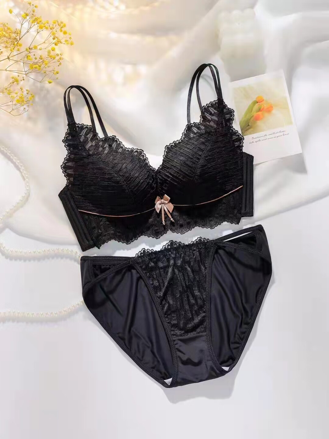 tro新品无钢圈性感蕾丝交叉美背内衣女聚拢调整型收副乳文胸套装 黑色