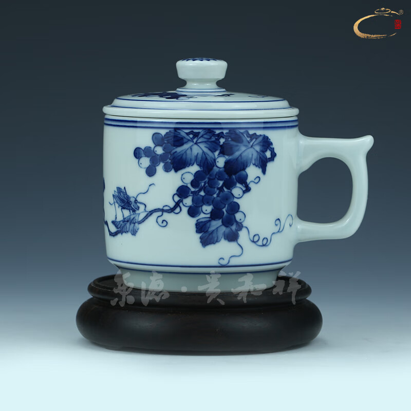 贵和祥 景德镇手工陶瓷个人水杯私家杯主人杯办公专用水杯 青花葡萄纹