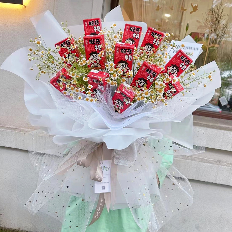 鲜花礼盒生日花束北京上海广州深圳速递同城配送 19罐旺仔满天星礼盒