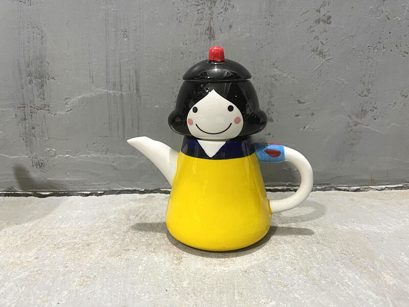 甜苗苗卡通茶壶 美式风情 卡通造型 分体制作 圆润款 家用陶瓷茶壶