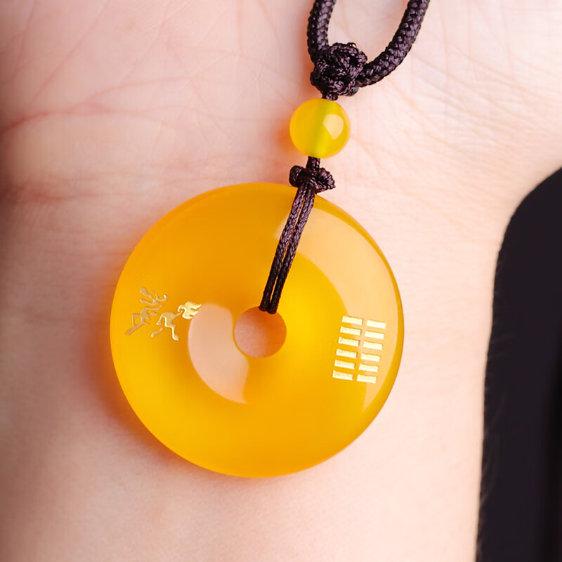 仙来阁五行卦属土坤为地喜土男女吊坠黄玛瑙平安扣饰品麒麟钥匙扣手机