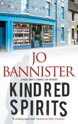 预订kindred spirits: a british police procedural