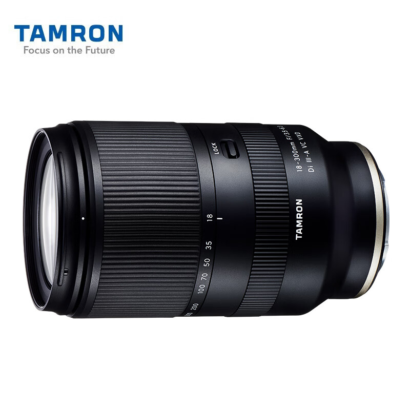 腾龙 18-300mm F/3.5-6.3 微单镜头上架预售：首发 4680 元