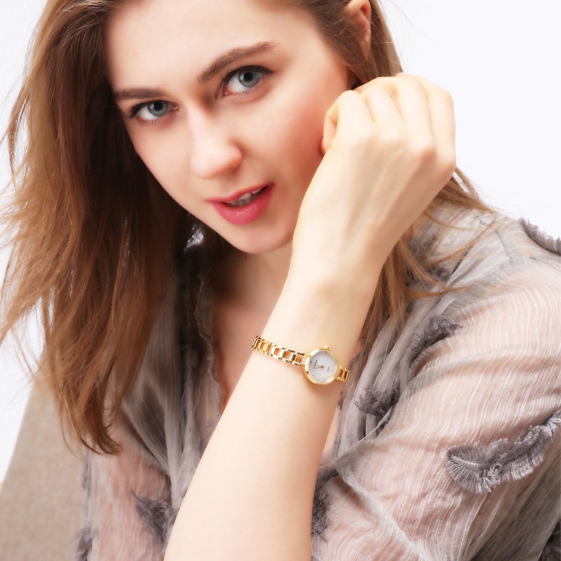 天霸（TIANBA）太阳能光能女表时尚贝母表盘手链表钢带小表盘女士防水手表TL9012 气质优雅金