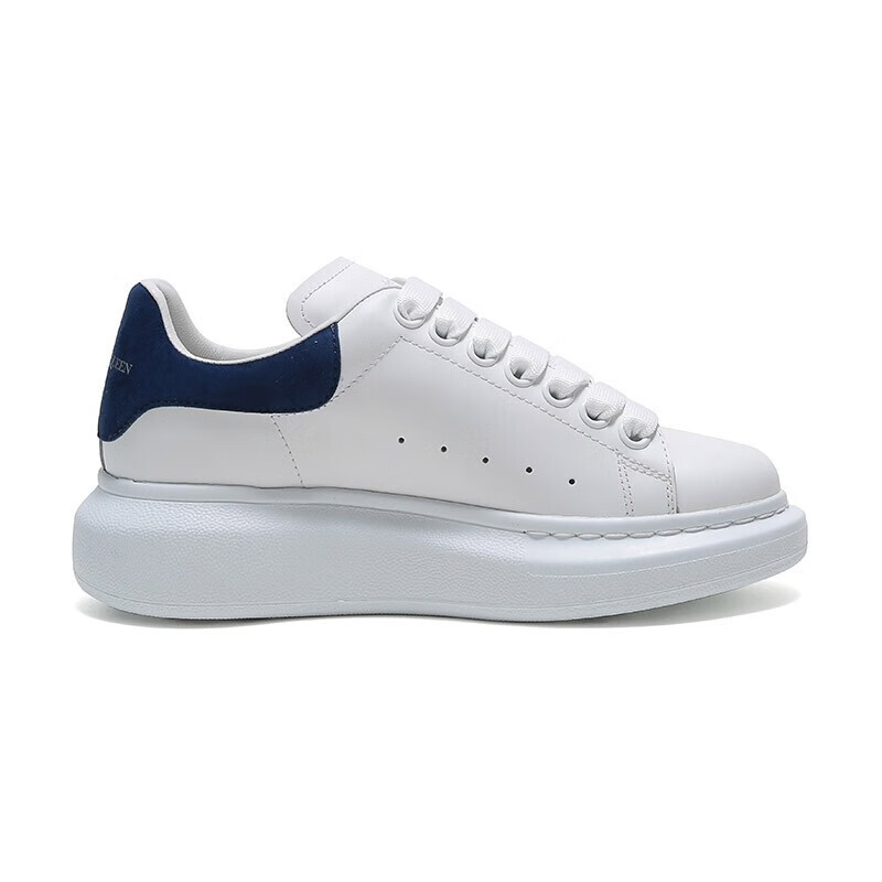 亚历山大·麦昆 ALEXANDER MCQUEEN 女士厚底小白鞋休闲鞋553770 WHGP7 9086 白底蓝尾 35码怎么看?