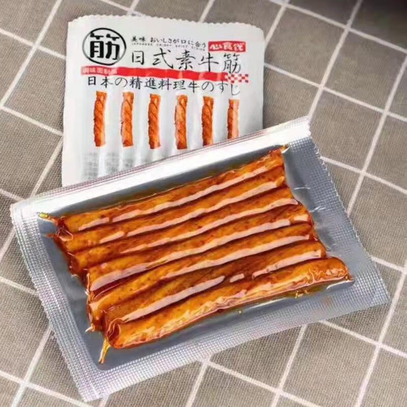 心食代日式素牛筋辣条整盒麻辣甘汤叶怀旧食品网红休闲小零食苏伯