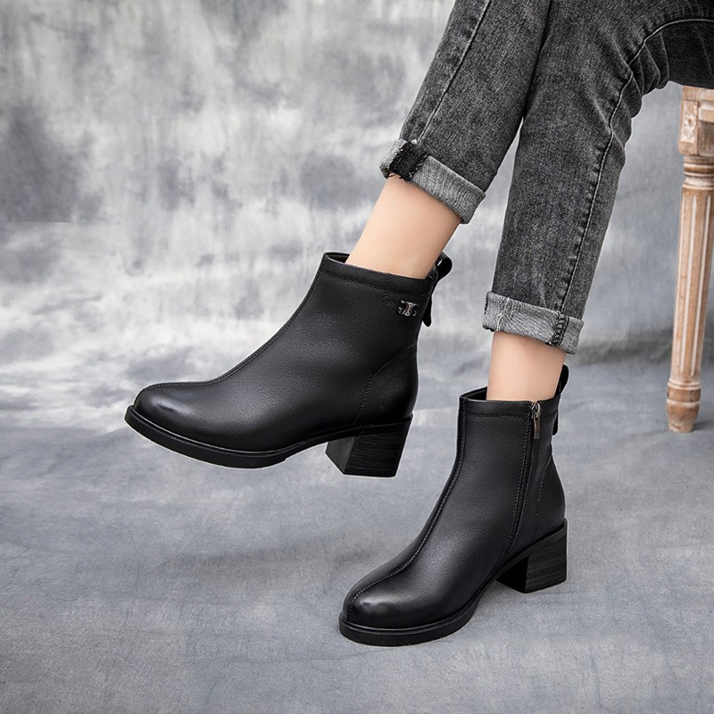 亲情夫人复古圆头短靴女粗跟中年妈妈靴子女冬加绒中跟切尔西短筒女靴