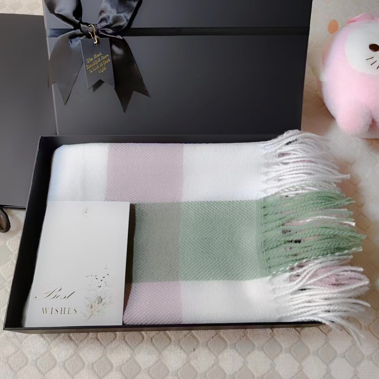 艾予曼情侣围巾一对礼盒装围巾送女朋友格子围巾女冬季韩版百搭甜美