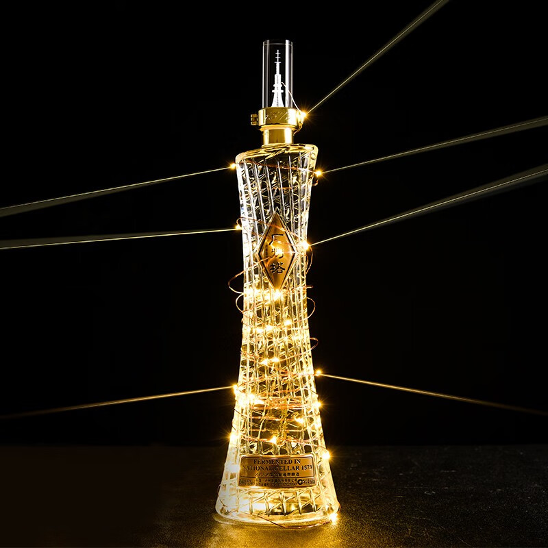 【新品未開封】中国白酒 国窖1573 广州塔 600ml 52度　希少 新品未開封】中国白酒 国窖1573 广州塔 600ml 52度 泸州老窖国窖