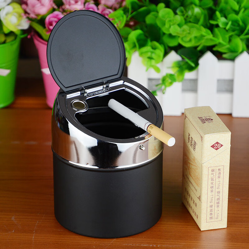 烟灰缸高端大气上档次大号尺寸不锈钢带盖时尚防飞灰防烟味家用办
