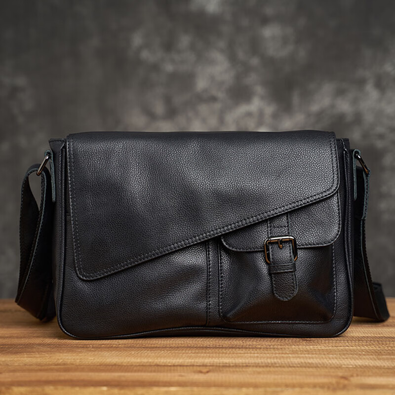 Colrtn Kwecr男士单肩包时尚休闲斜挎包大容量商务文件包真牛皮邮差包奢侈品 CK黑色33*24*7.5（14英寸）