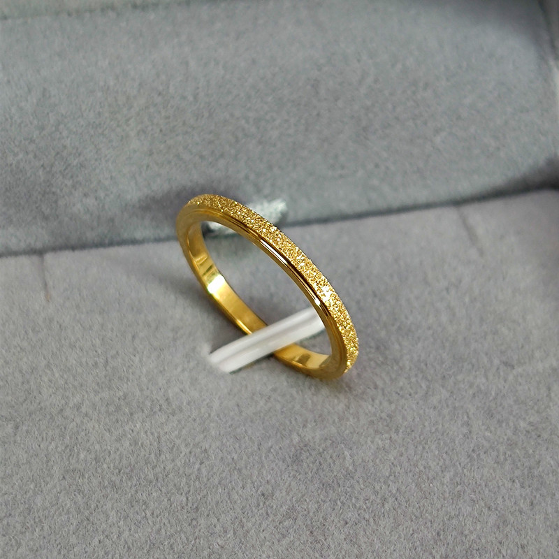 碧家 沙金戒指轻奢磨砂金色女小众设计简约女礼物 2mm宽金色美号4