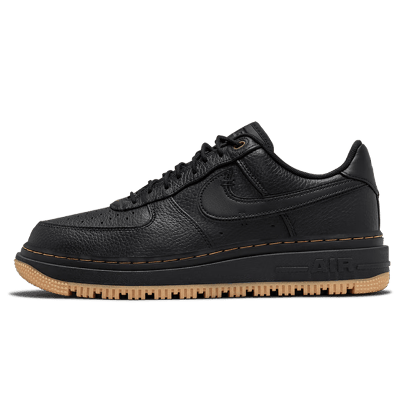 ���ڲ������Ϳ�NIKE���˽����� �пվ�һ��AF1 �˶�ЬDB4109-001��41 599Ԫ