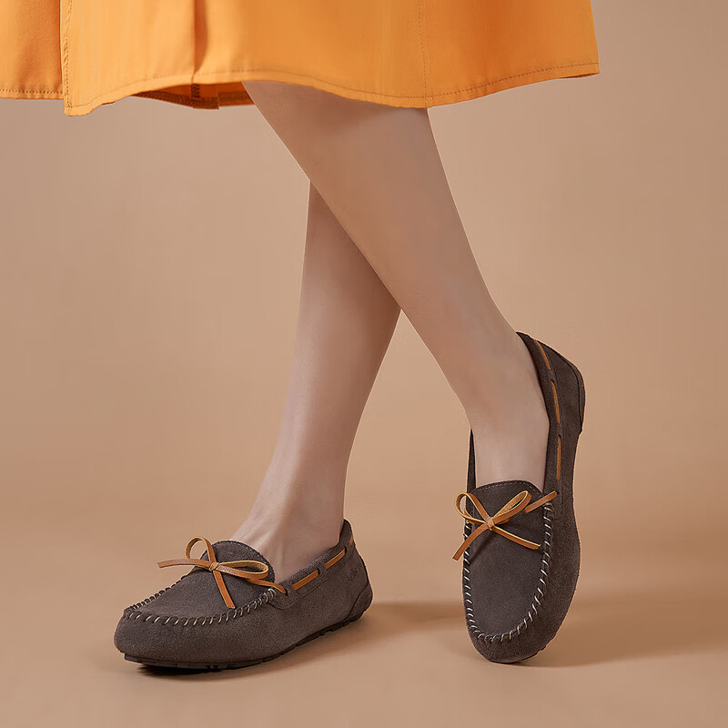 walker shop奥卡索女鞋2024春季新品豆豆鞋女士时尚休闲鞋女软底平跟