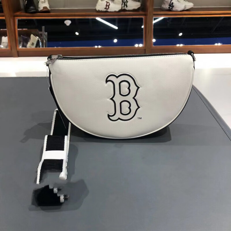 2023新款mlb斜挎包复古老花单肩包时尚百搭男女斜跨经典 黑色