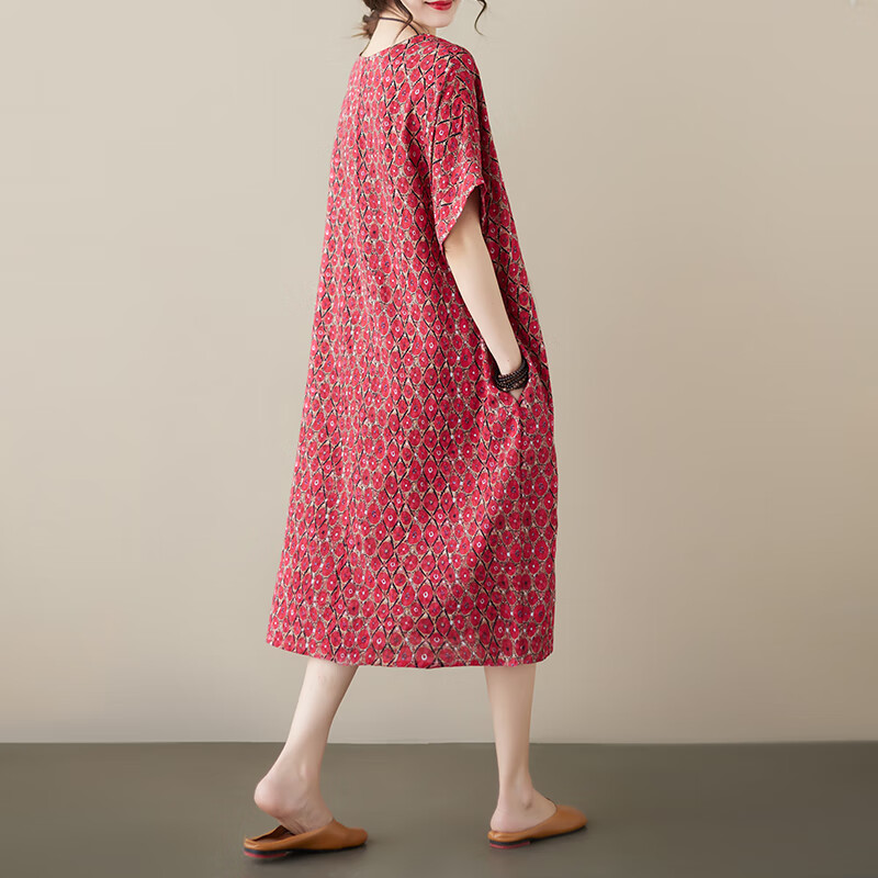 简当（JIANDANG）大码女装夏季胖mm复古红色文艺宽松显瘦休闲圆领连衣裙5898 红色小铜钱 均码 【130-185斤】