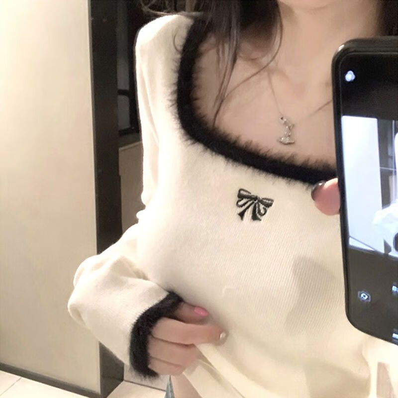 遥芷辣妹上衣紧身显胸性感秋冬长袖打底衫十里桃花毛边拼色方领针织衫