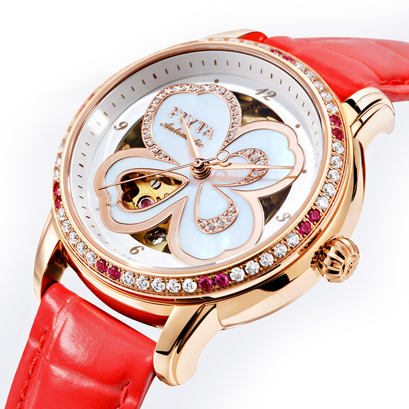 飞亚达（FIYTA）手表女 四叶草系列机械表镂空母贝表盘红皮带防水 送女友礼盒装LA8262.GWSS.A