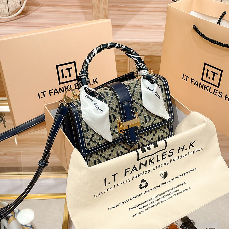 lvboying香港真皮刺绣风琴包时尚小方包2024新款春夏手提单肩斜挎小包