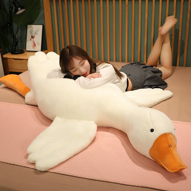 A家家具大白鹅沙发抱枕1.3m（会员享满4999送大鹅抱枕）属于什么档次？