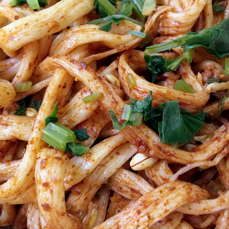 隽颜堂新疆羊毛工凉皮黄面牛筋面擀面皮面筋米泉30年凉皮老店乌市直发