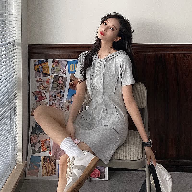 新品女性可插入的户外全拉链性感衣易脱连衣款裙情侣免脱约会方便