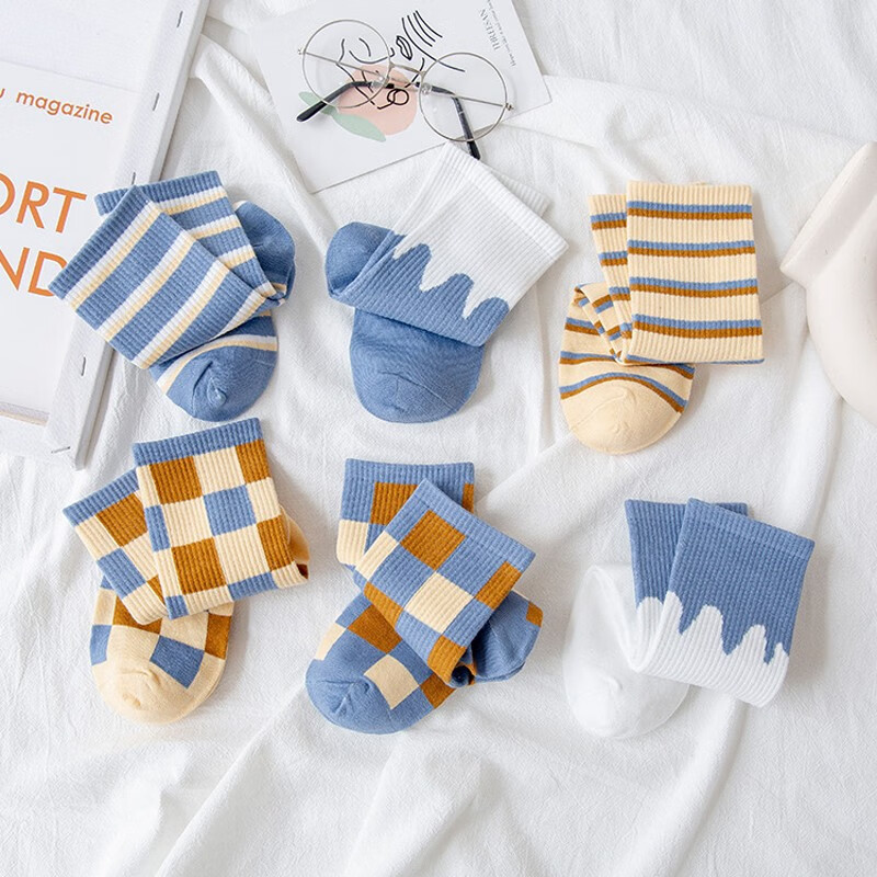 米大爷6双装袜子女秋冬季中筒棉袜休闲运动格子款女袜青年学生女士袜子 英伦格子款中筒女袜 6双 均码