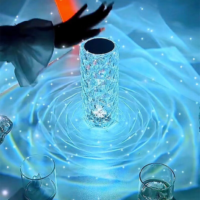 魔小宅（MOXIAOZHAI）玫瑰花瓣氛围灯卧室床头夜灯情人节送女朋友生日礼物钻石少女水晶 玫瑰灯 16色变光+USB充电属于什么档次？