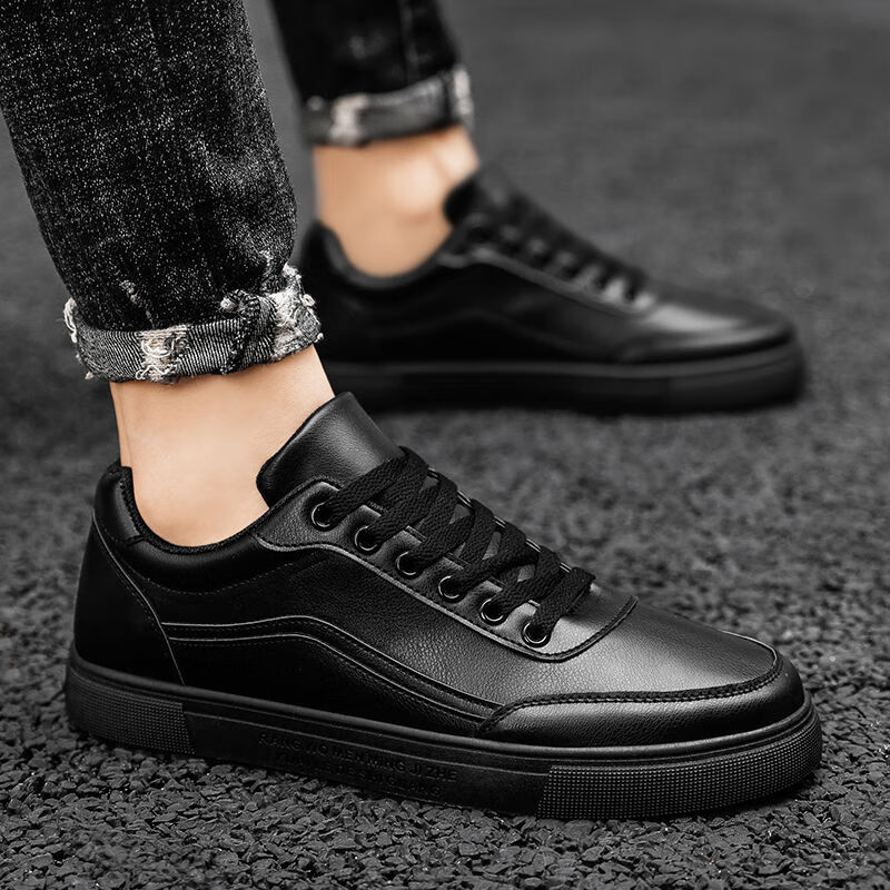 男防水防滑全黑色休闲皮鞋男百搭45工作厨房酒店上班46 轩轩v12黑色