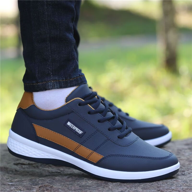 40岁50岁男鞋春秋新款皮面防水旅游鞋男士韩版休闲透气跑步运动男鞋子