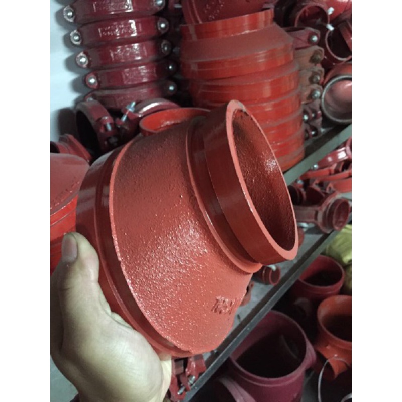 矮牵牛偏心大小头200变100 沟槽偏心大小头200变80沟槽变径大小头50