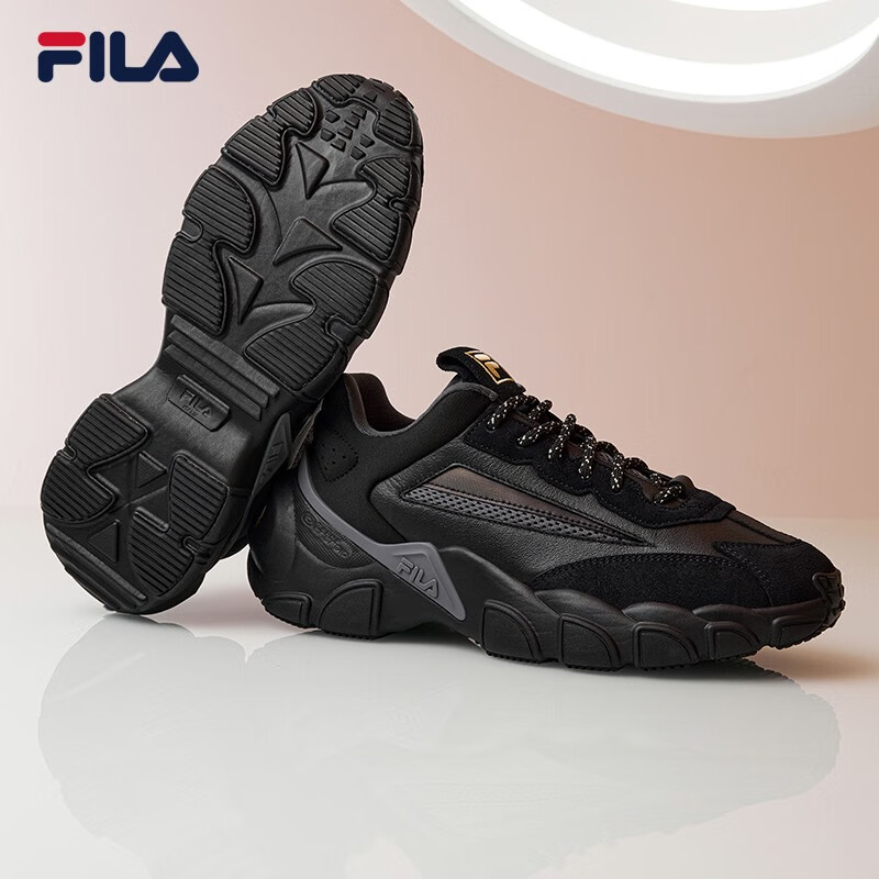fila 斐乐潮流跑步鞋女冬季新款鲨鱼鞋休闲运动老爹鞋smasher 黑/城堡
