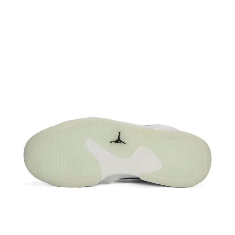 2026年篮球鞋怎么选不踩雷？实测这7款性能王，家长看完秒懂-图片1