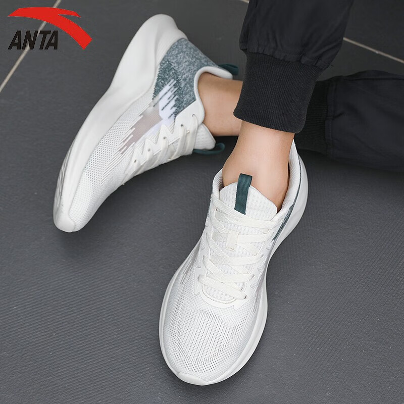 安踏(anta)运动鞋男鞋子城市快闪2.
