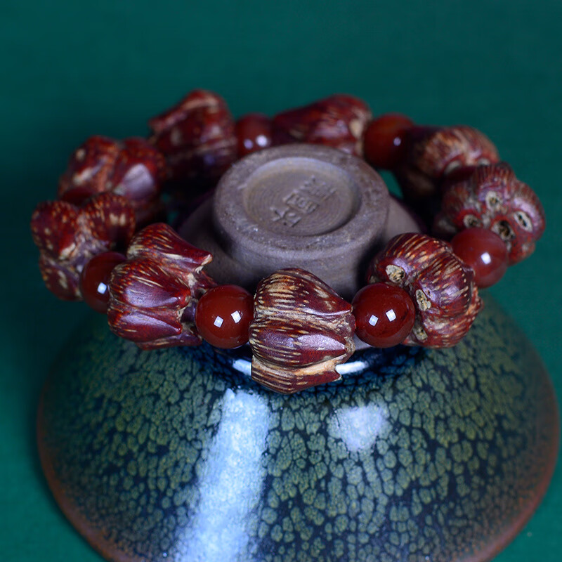 君念玉滴血莲花菩提子民族风手串原创手工配饰把玩文玩手串