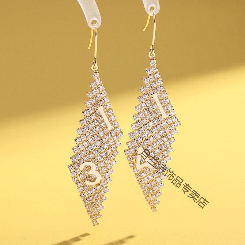 夏季耳饰2021年新款潮韩国大气数字1314气质耳环设计感耳坠女长款