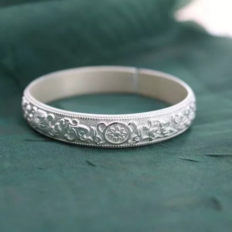 周玉匠雪花银手镯云南寸氏吉祥八宝手工送妈妈国风 面宽1厘米50克