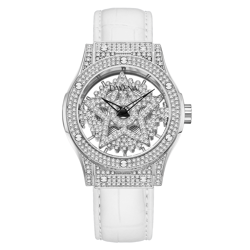 ���ڲ�����Davena�����������������â���ֱ�Ů������Ůʿ�������������Ů�� 1038Ԫ