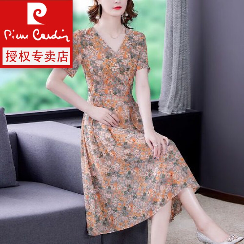 高仿大牌女装货源裙子款(大牌高仿女装进货渠道哪里有)-第2张图片-鞋城号