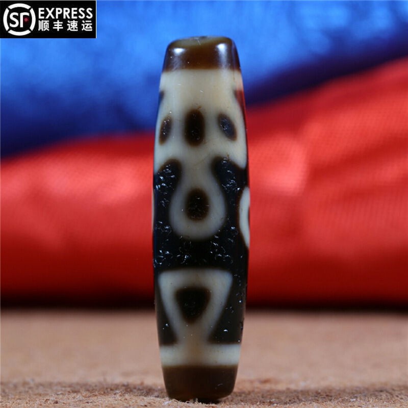 西藏特殊图腾欢喜佛天珠 九眼石玛瑙材质藏传天珠项链吊坠 图片色