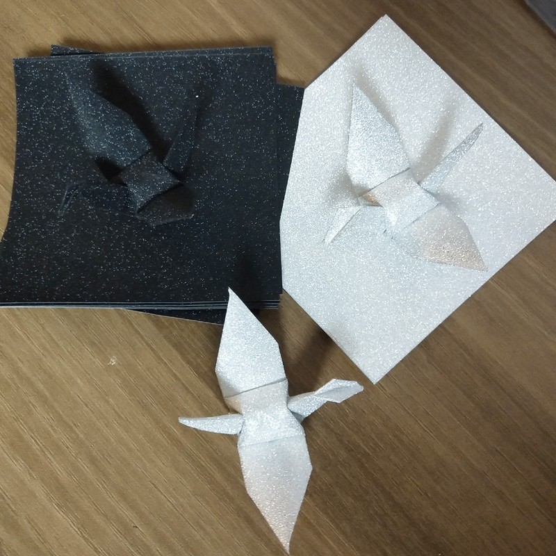 爱惊喜 手工diy制作黑色银色金粉闪钻正方形彩色折纸 叠玫瑰花千纸鹤