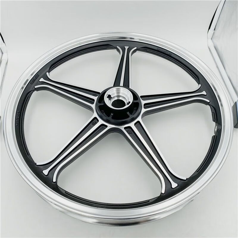 醉米美式铃木太子摩托车轮毂gn125-2f hj125-8e/8f前后钢圈铝轮辋车轮