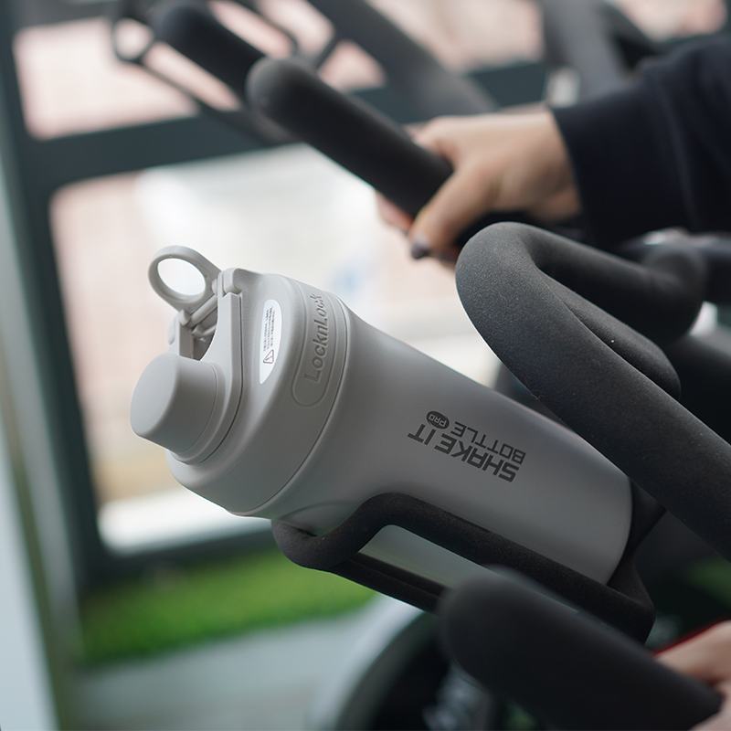 乐扣乐扣（LOCK&LOCK）沙沙保温杯便携提环大容量运动健身户外保温保冷杯开学军训水杯 LHC4276LGRY-浅灰 750ml